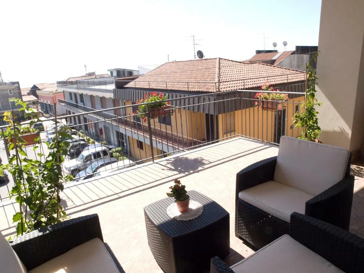Bouganville House Zafferana Etnea 0*,  Italy
